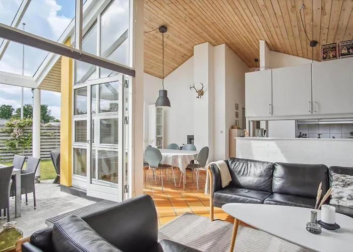 30408-odder-skovduevej-183 בית נופש *